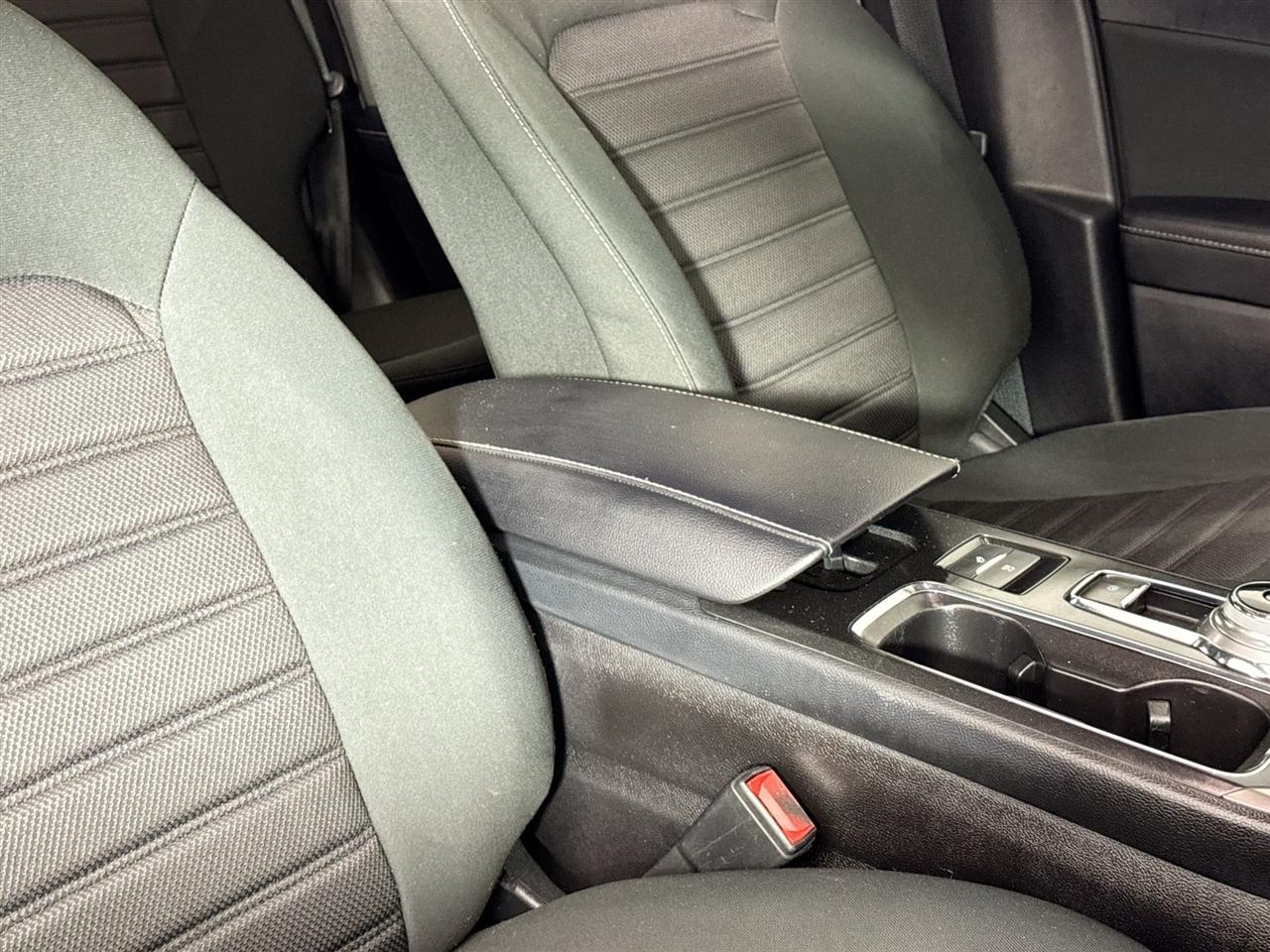 Ford Fusion Hybrid SE FWD 2020
