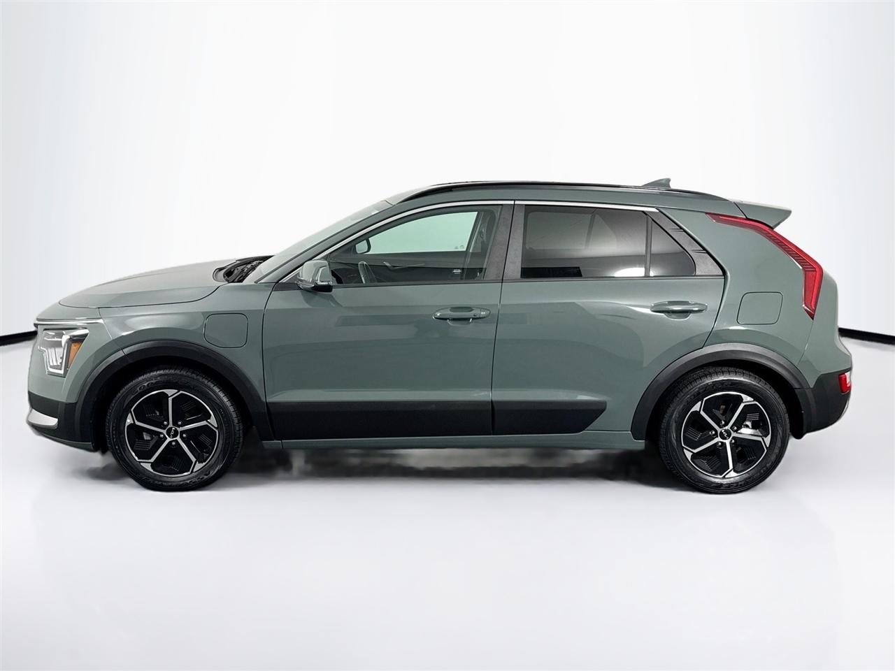 Kia Niro Plug-In Hybrid EX FWD 2023