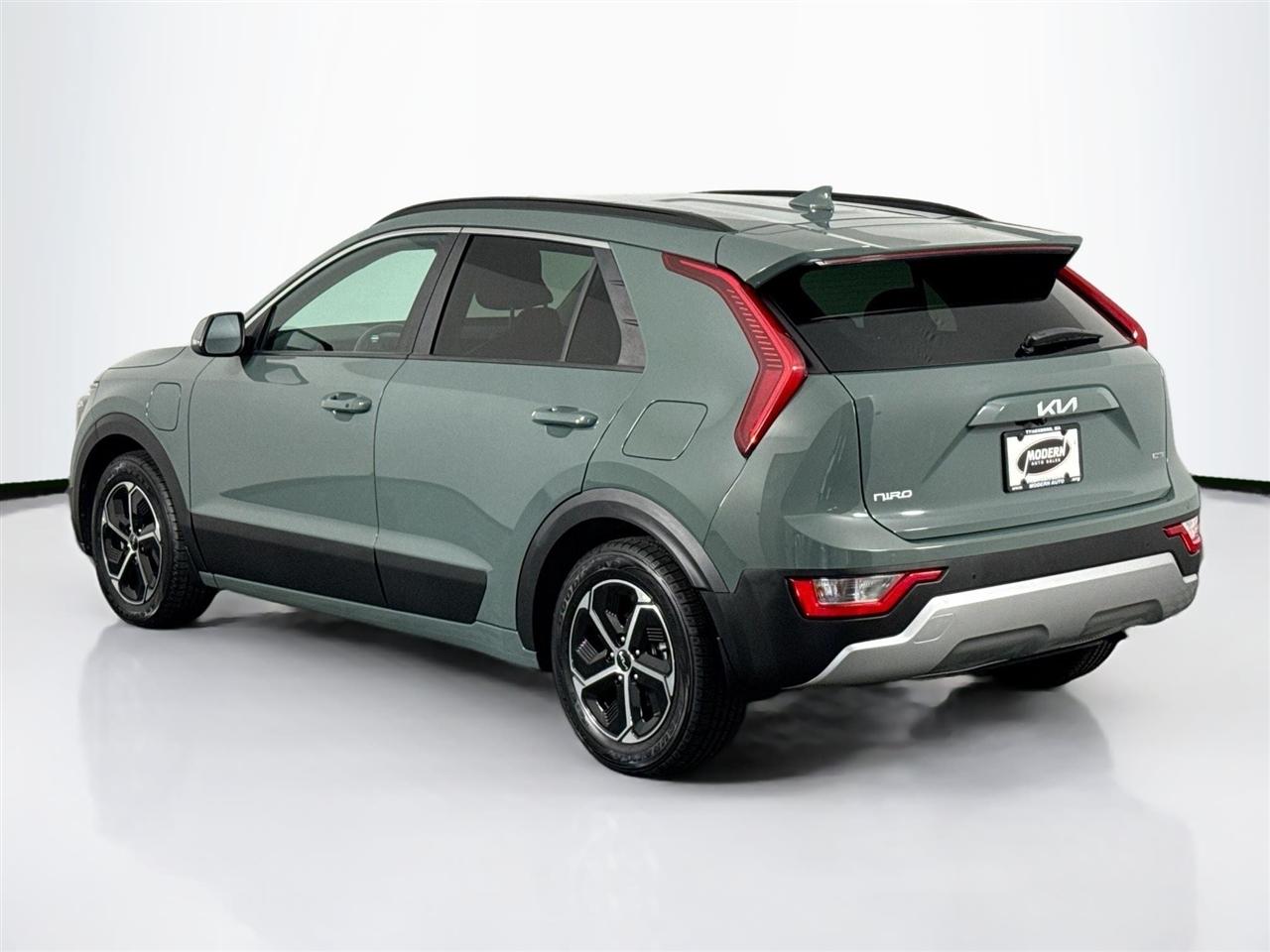 Kia Niro Plug-In Hybrid EX FWD 2023