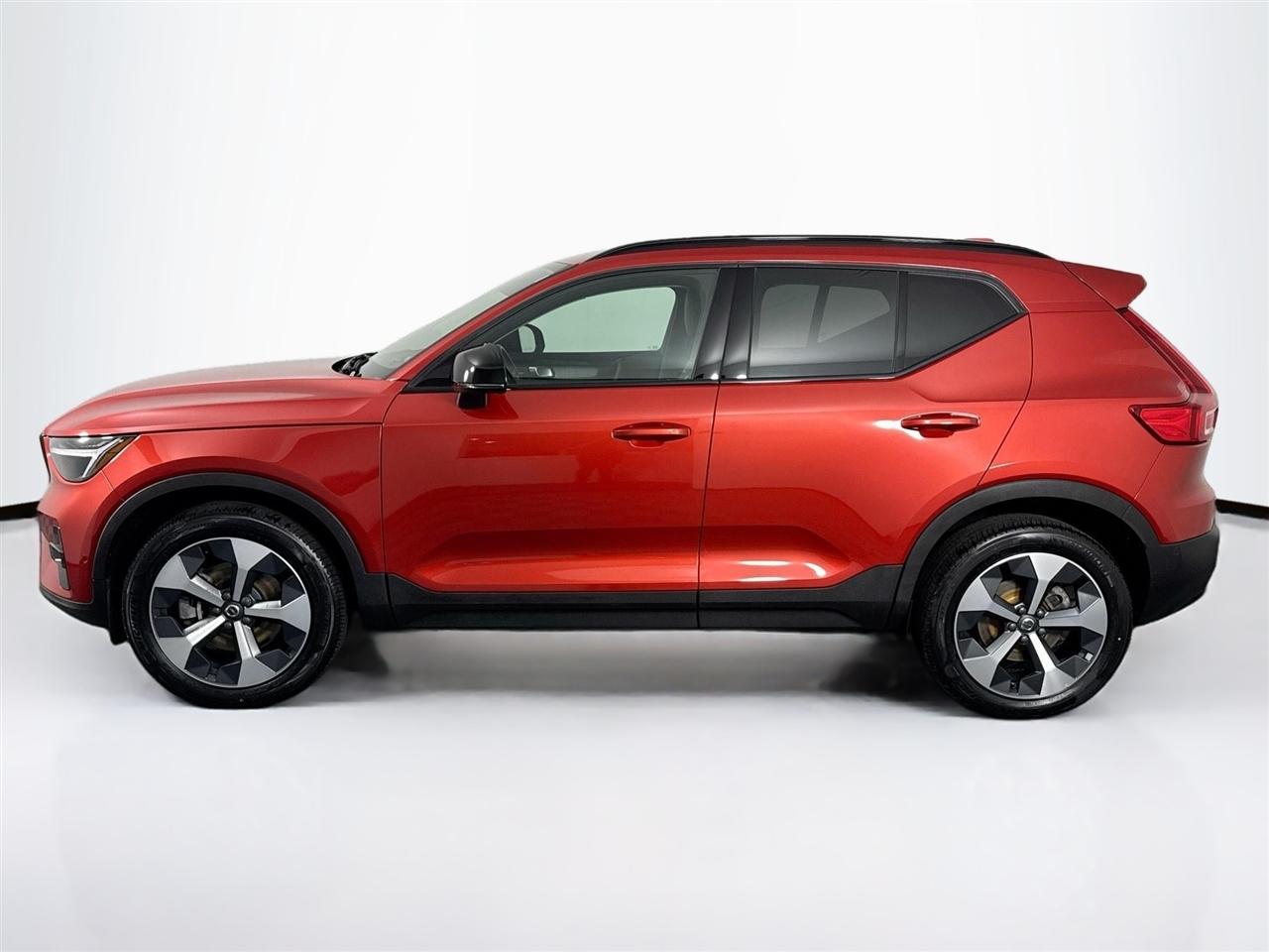 Volvo XC40 B5 AWD Ultimate Dark Theme 2023
