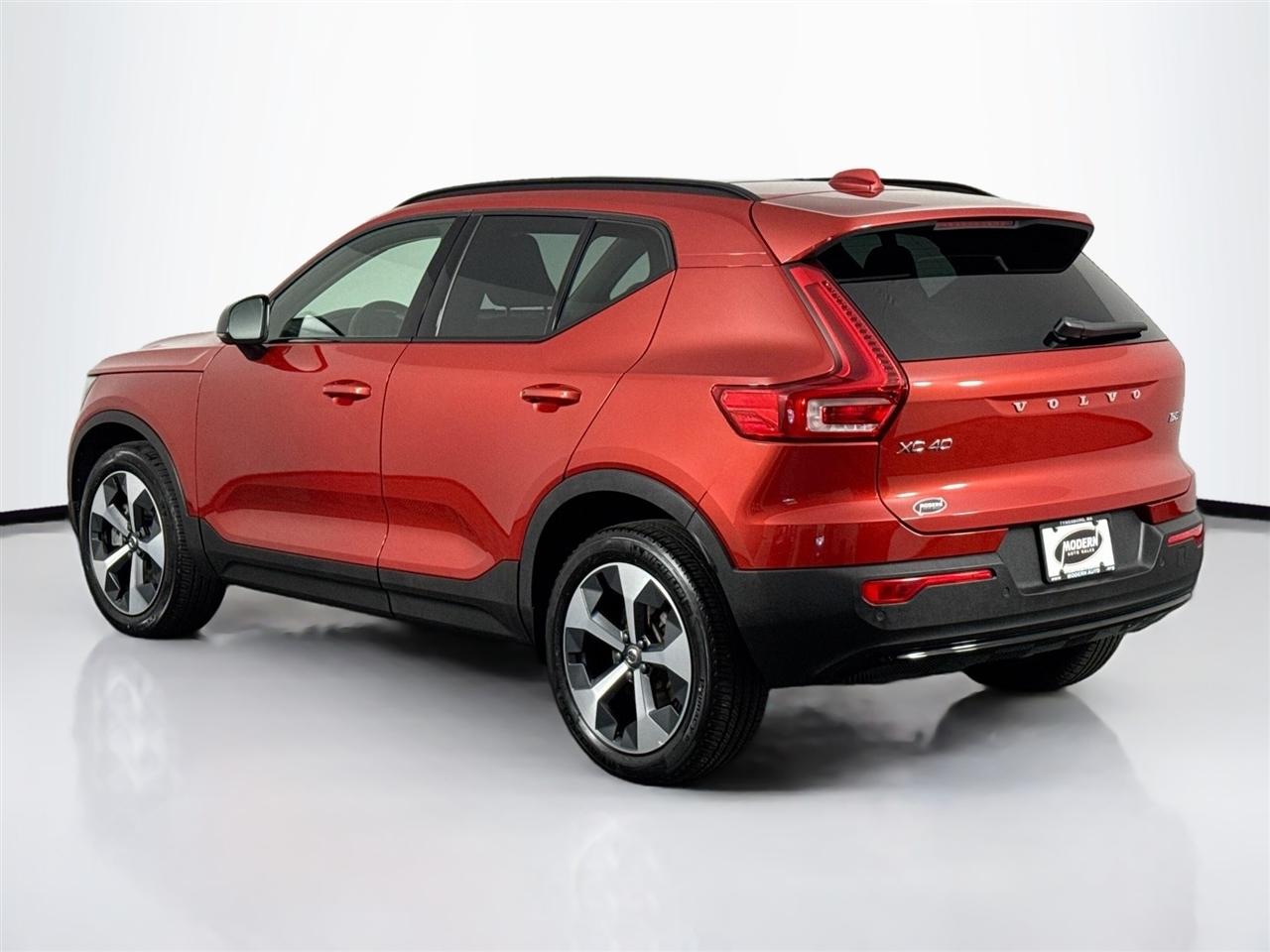 Volvo XC40 B5 AWD Ultimate Dark Theme 2023