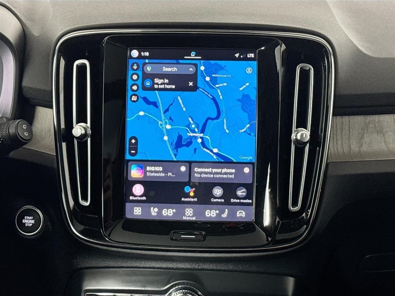 Volvo XC40 B5 AWD Ultimate Dark Theme 2023