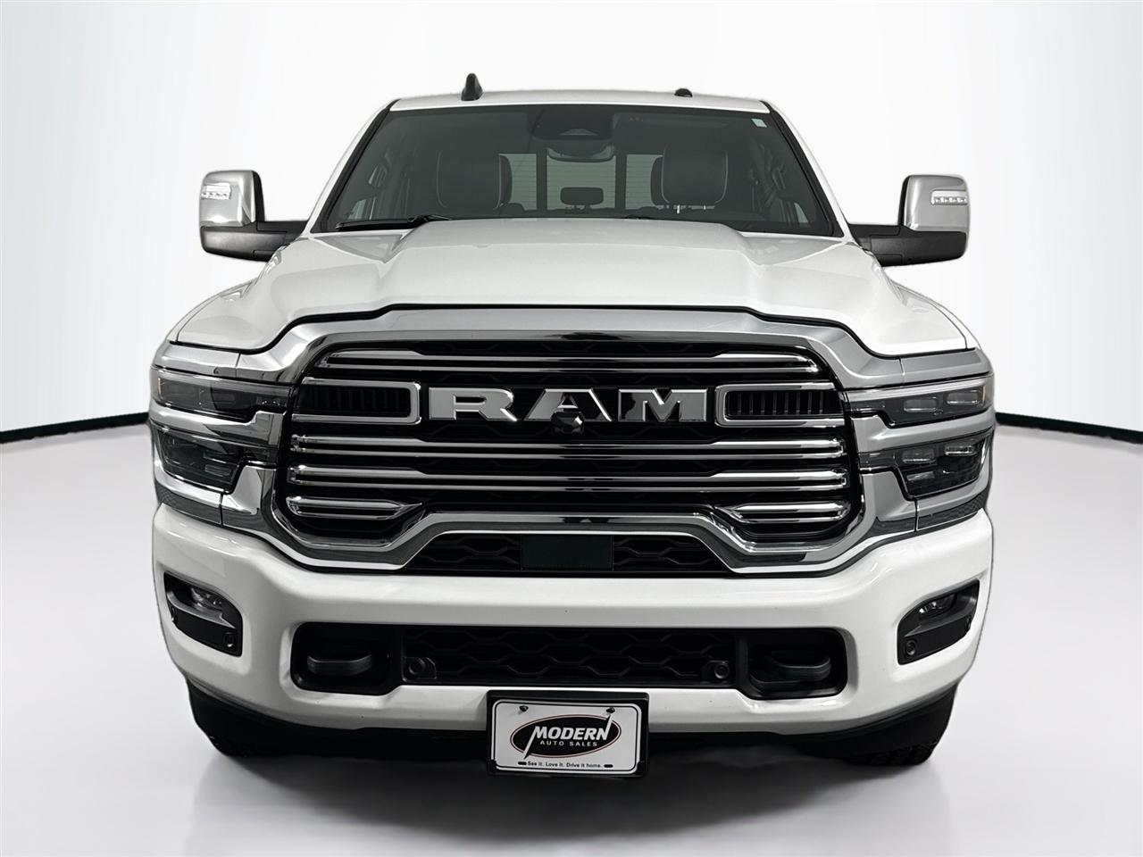 RAM 2500 Laramie 4x4 Crew Cab 6'4" Box 2026
