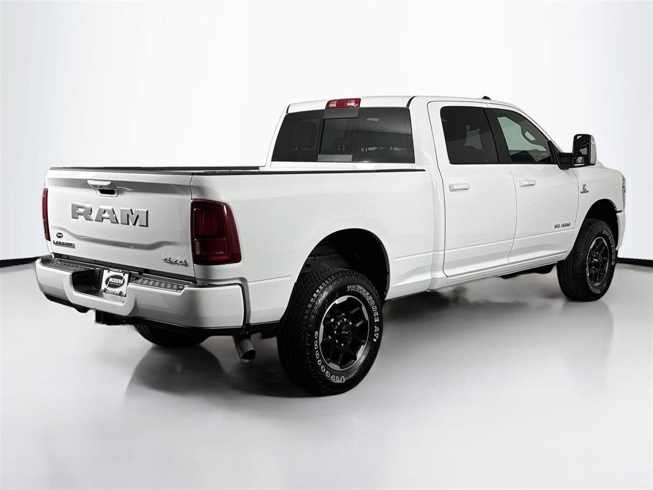 RAM 2500 Laramie 4x4 Crew Cab 6'4" Box 2026