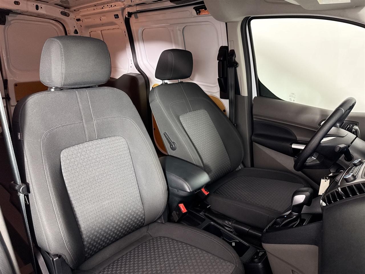 Ford Transit Connect Van XLT LWB w/Rear Symmetrical Doors 2023