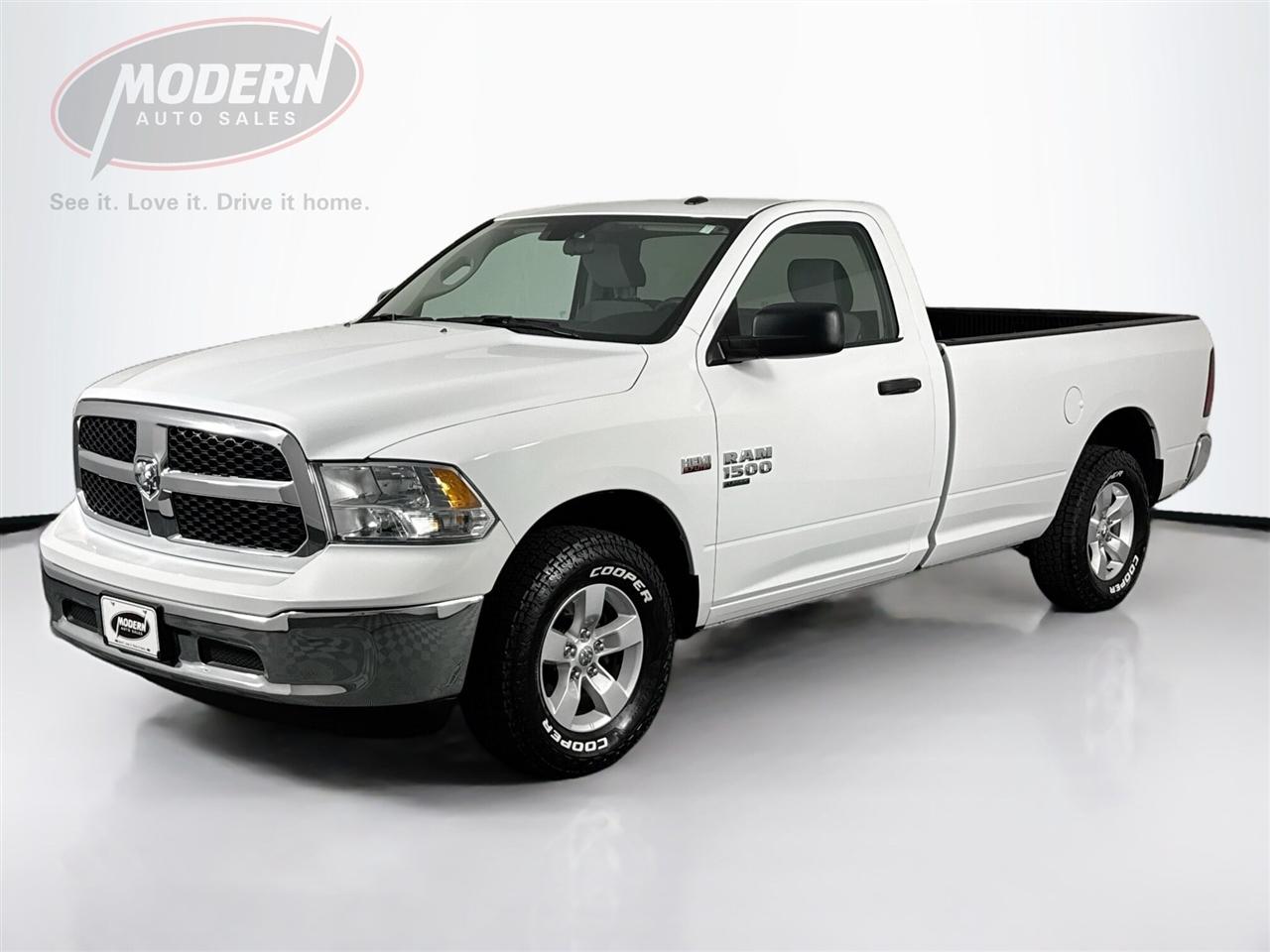 RAM 1500 Classic SLT 4x4 Reg Cab 8' Box 2022