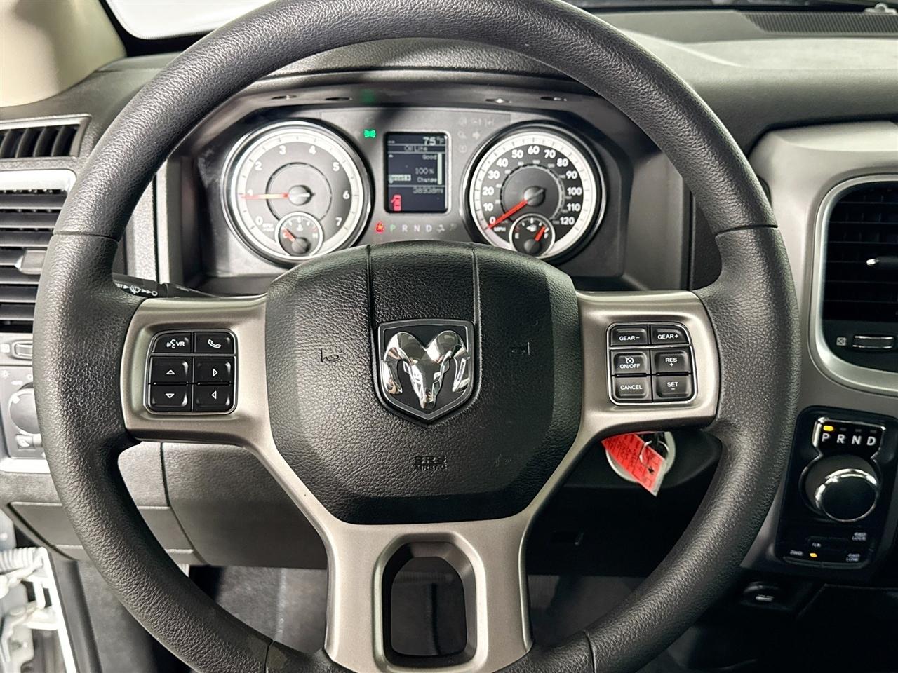 RAM 1500 Classic SLT 4x4 Reg Cab 8' Box 2022