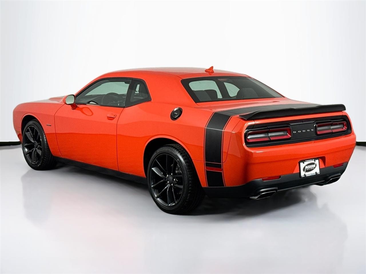 Dodge Challenger R/T Coupe 2017