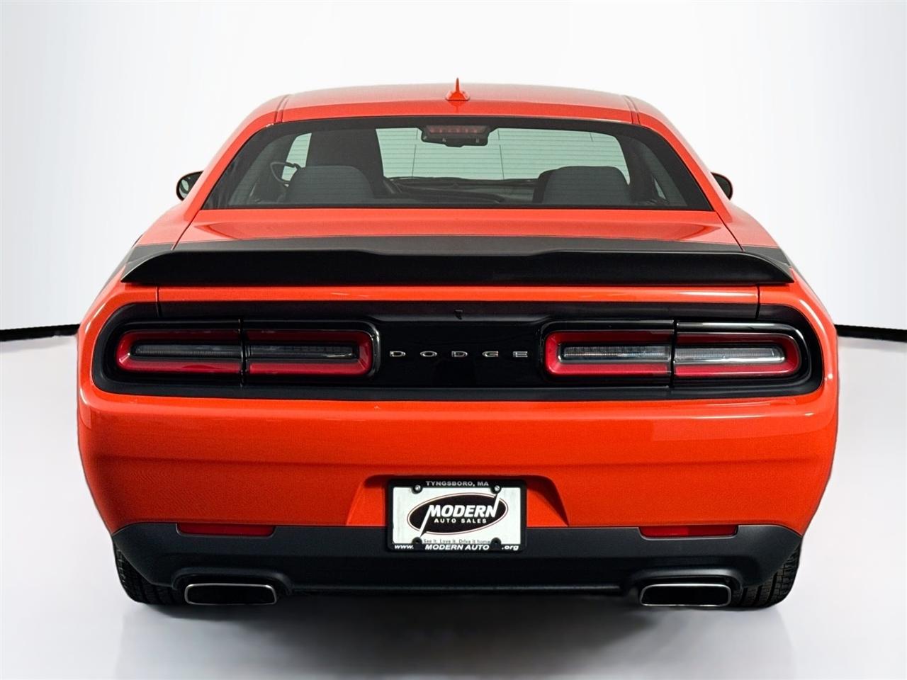 Dodge Challenger R/T Coupe 2017