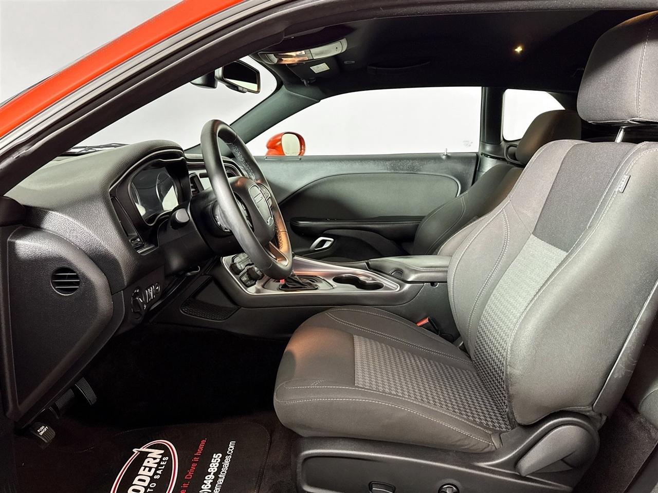 Dodge Challenger R/T Coupe 2017