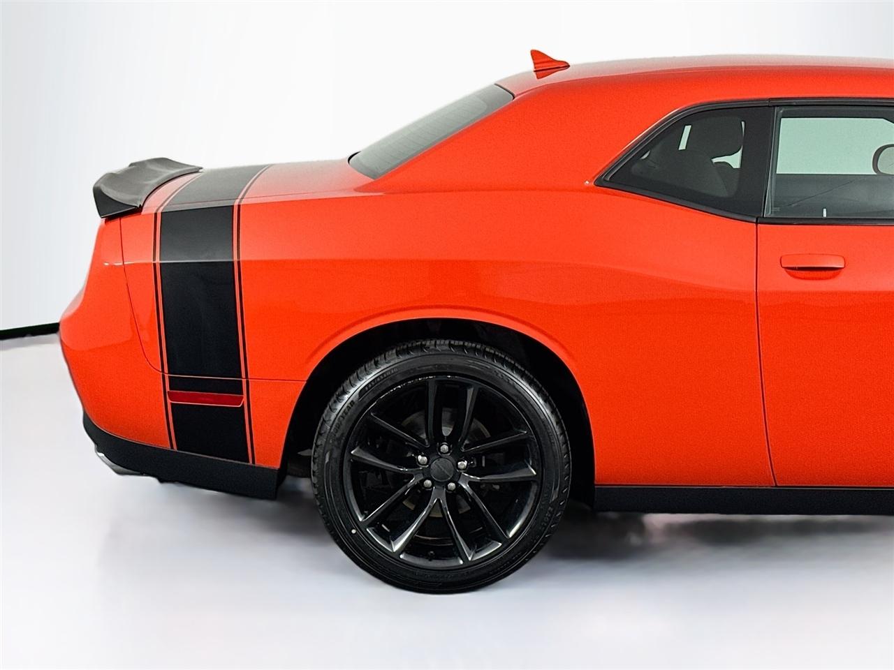 Dodge Challenger R/T Coupe 2017