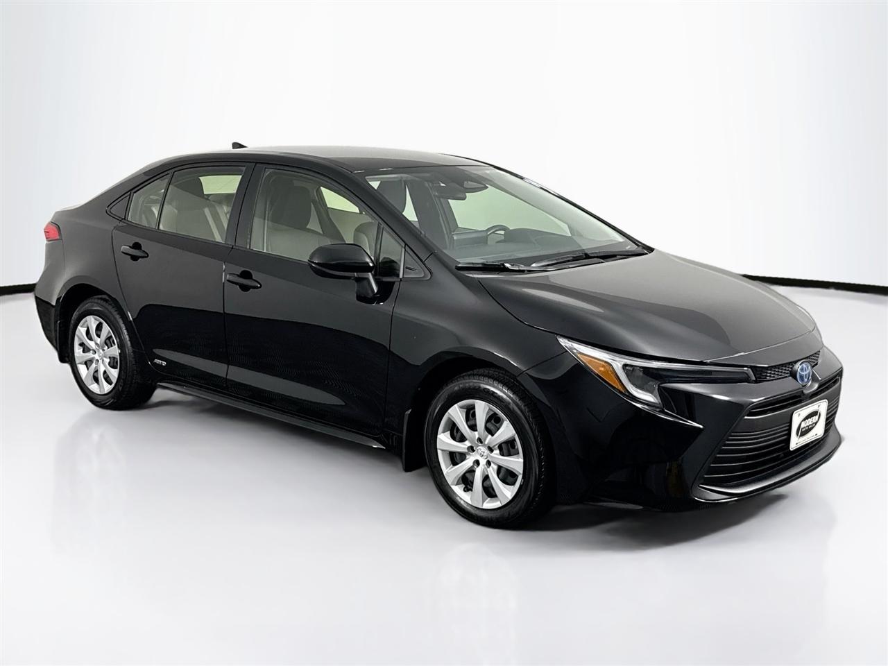 Toyota Corolla Hybrid LE AWD (Natl) 2025