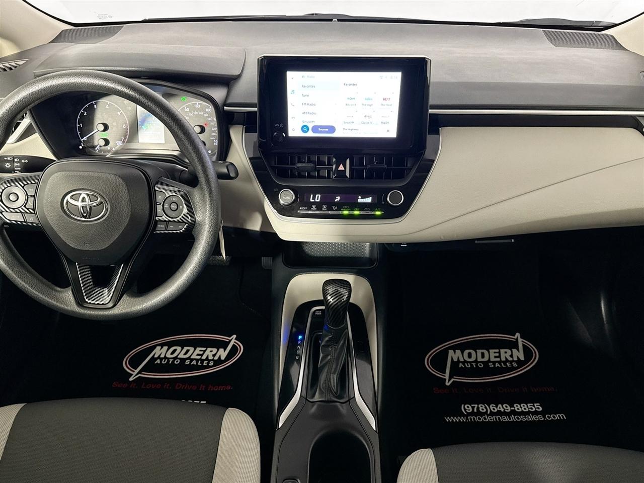 Toyota Corolla Hybrid LE AWD (Natl) 2025