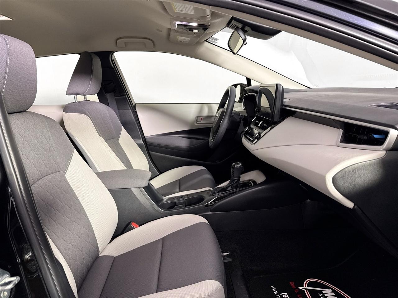Toyota Corolla Hybrid LE AWD (Natl) 2025