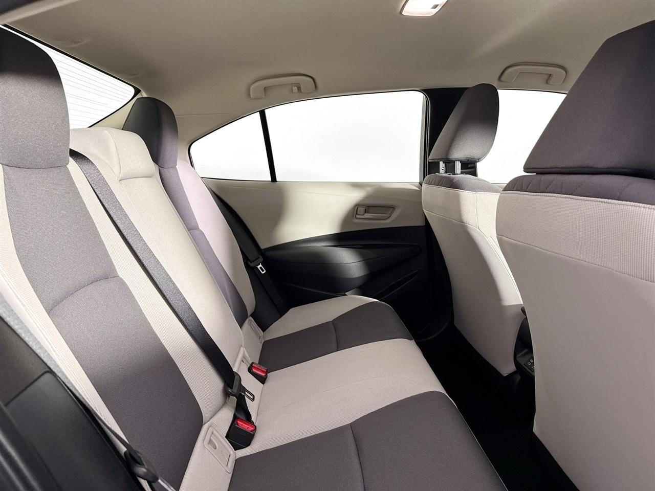 Toyota Corolla Hybrid LE AWD (Natl) 2025