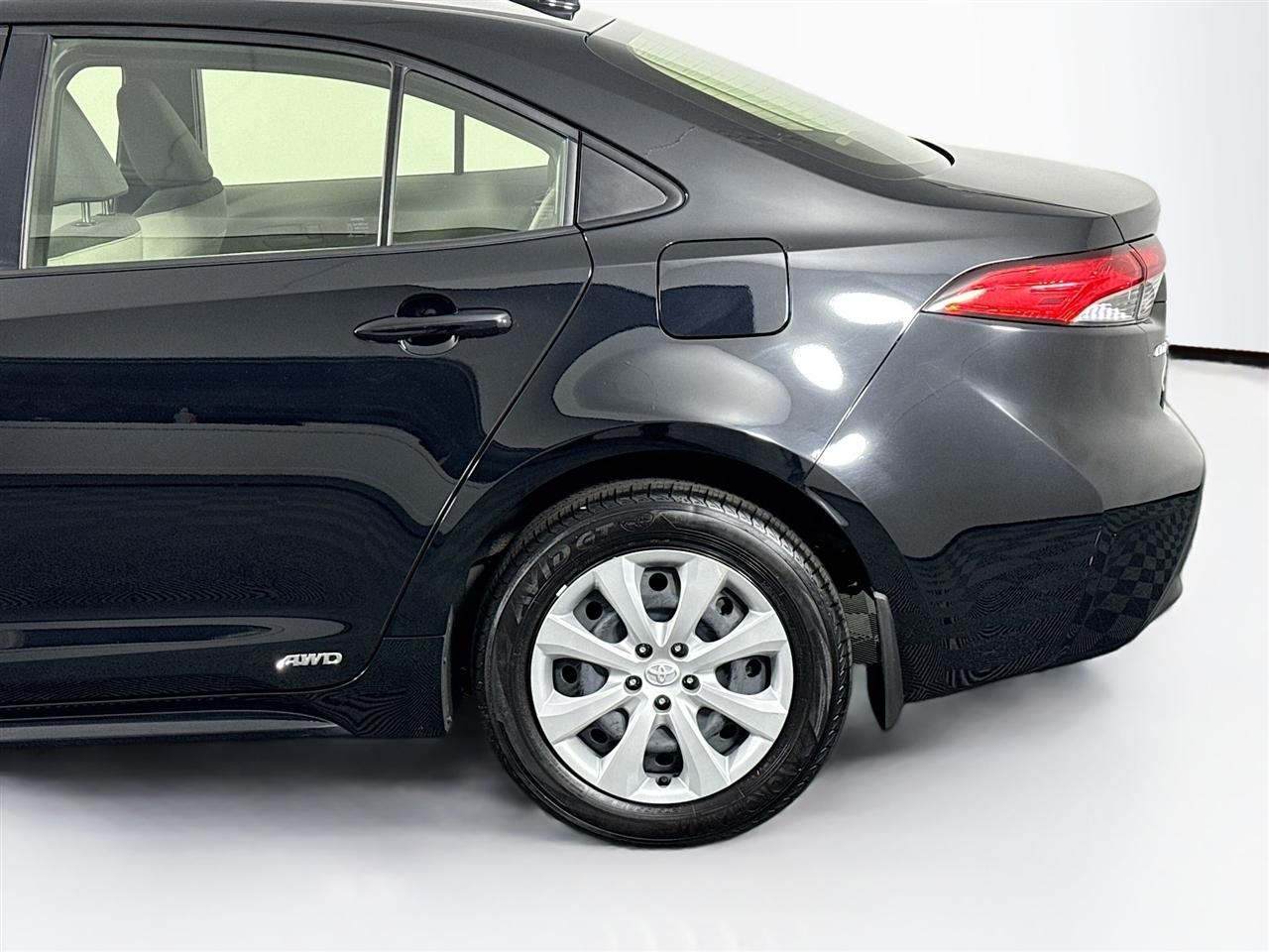 Toyota Corolla Hybrid LE AWD (Natl) 2025