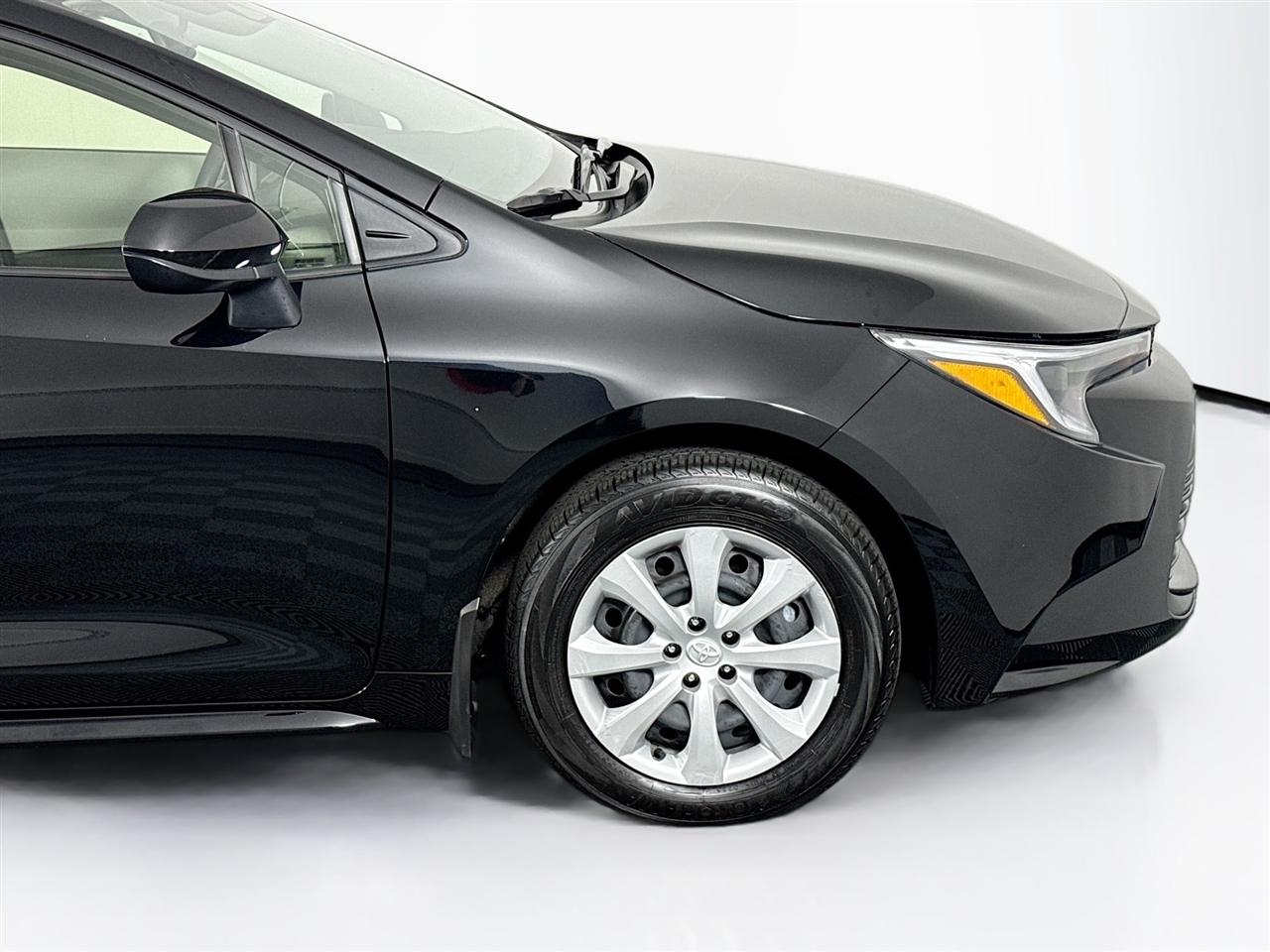 Toyota Corolla Hybrid LE AWD (Natl) 2025