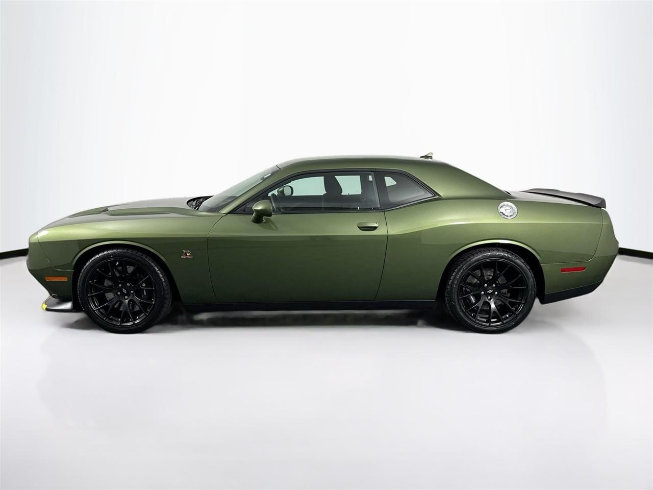 Dodge Challenger R/T Scat Pack RWD 2018