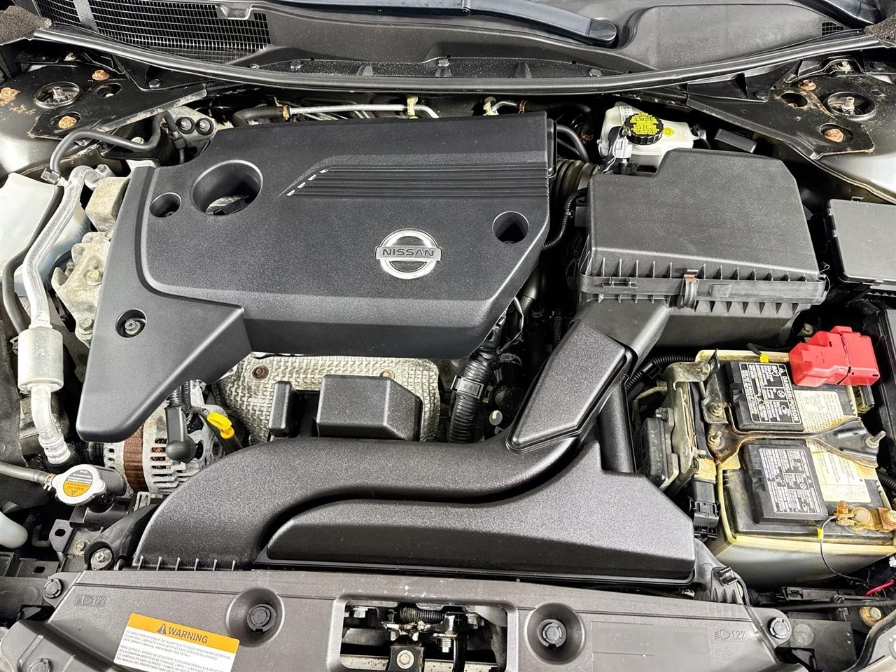Nissan Altima 4dr Sdn I4 2.5 SV 2014