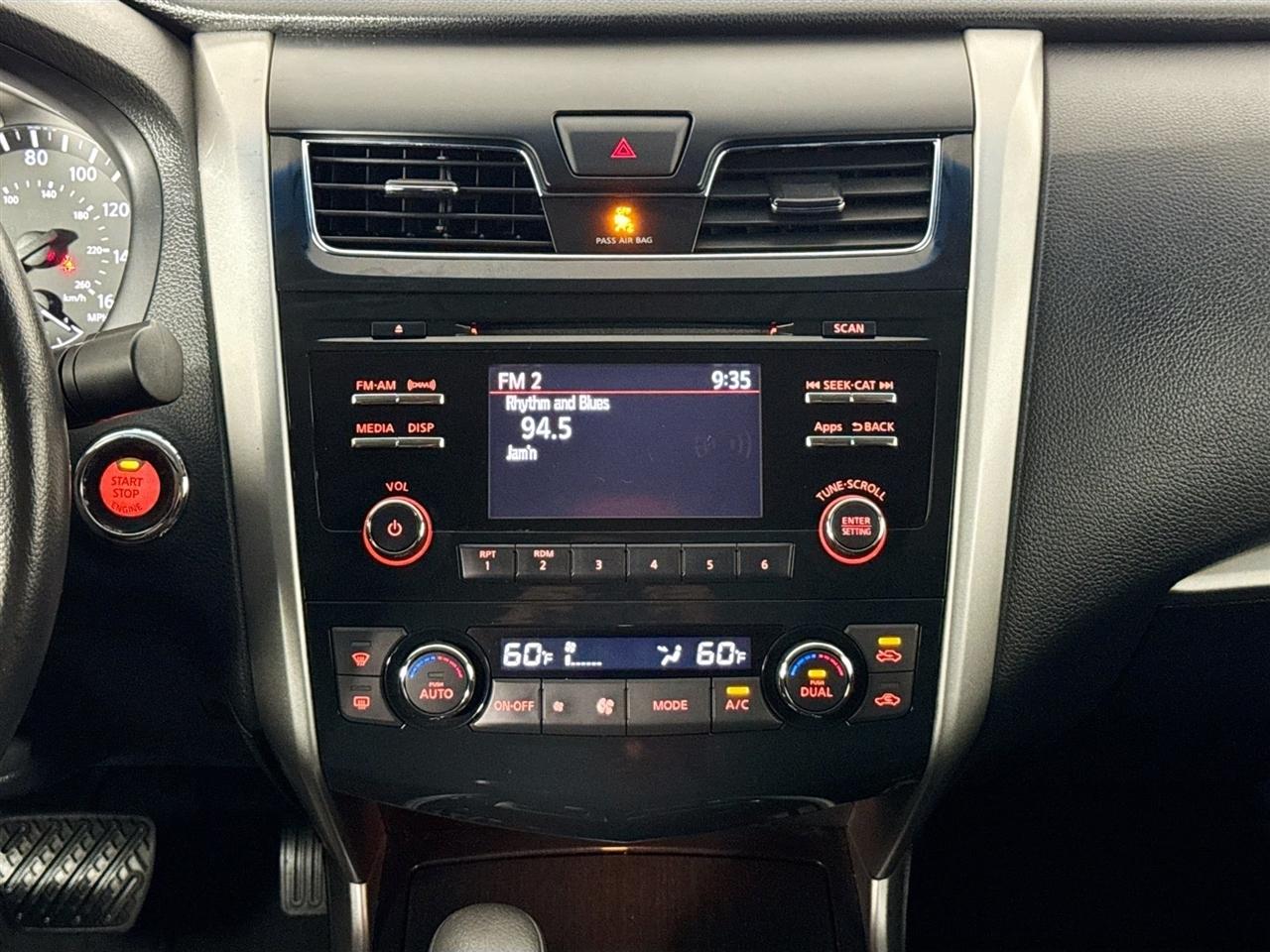 Nissan Altima 4dr Sdn I4 2.5 SV 2014