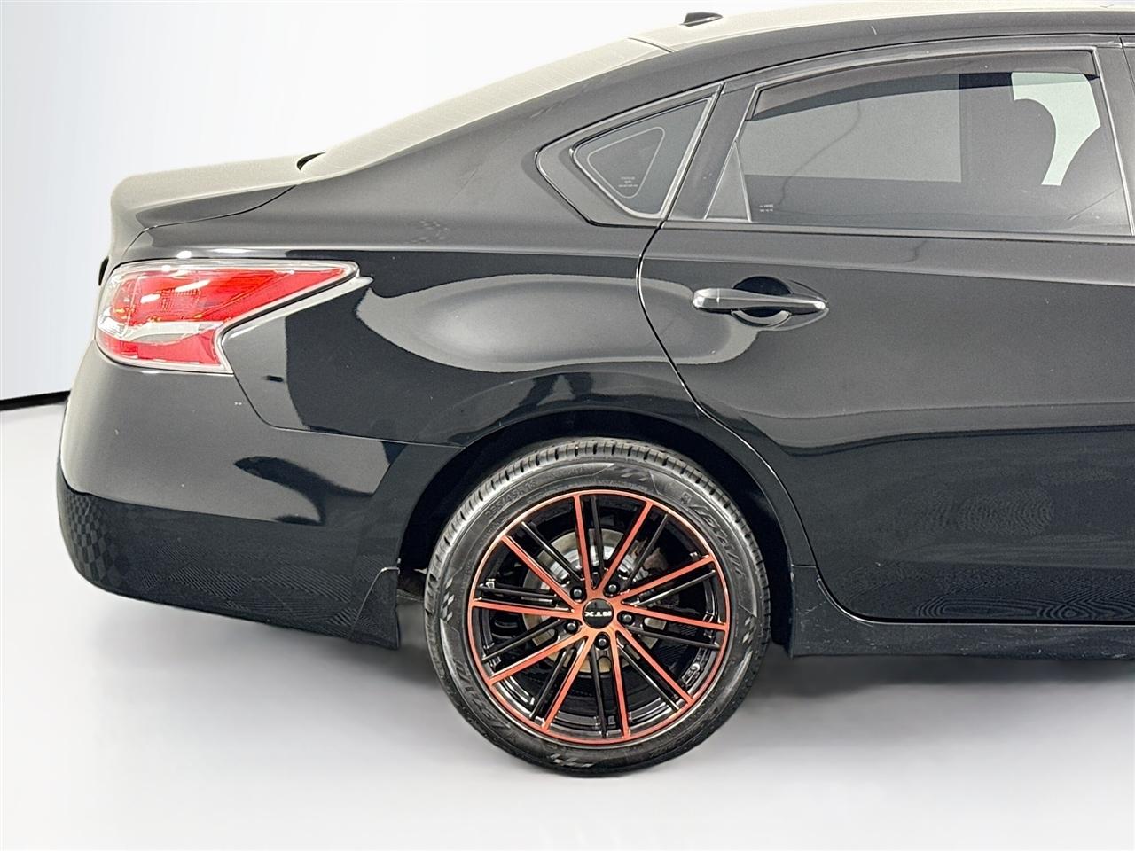 Nissan Altima 4dr Sdn I4 2.5 SV 2014