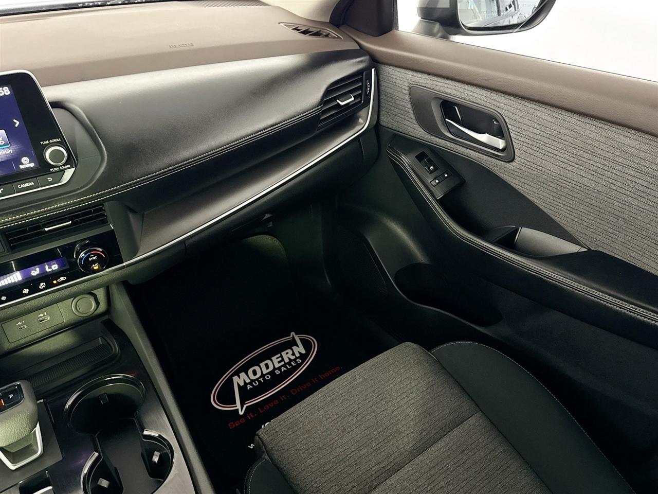 Nissan Rogue AWD SV 2023