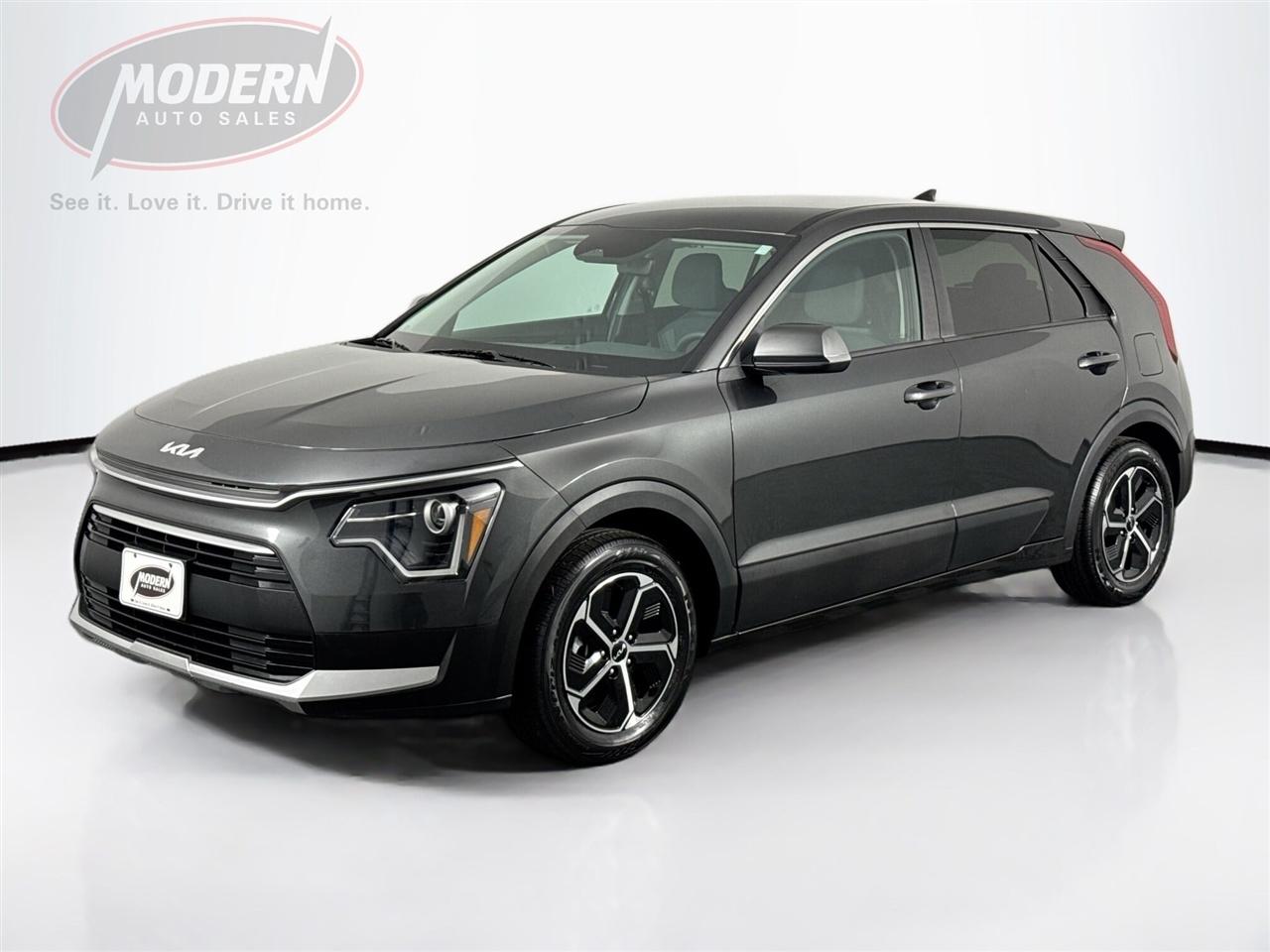 Kia Niro LX FWD 2023