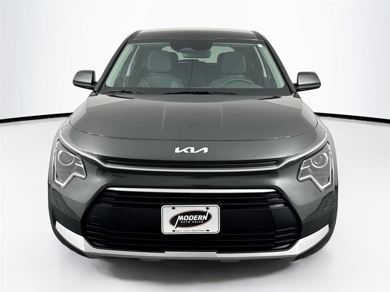 Kia Niro LX FWD 2023