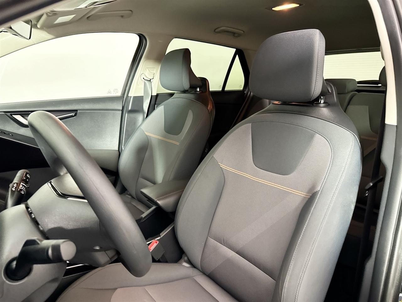 Kia Niro LX FWD 2023
