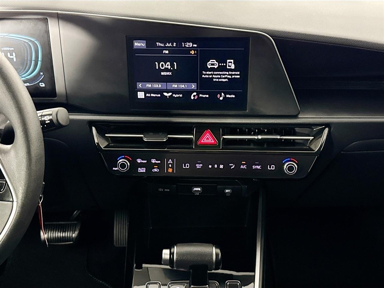 Kia Niro LX FWD 2023