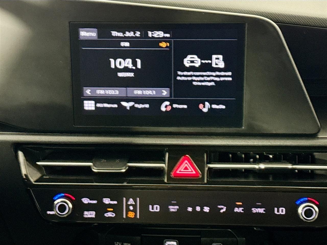 Kia Niro LX FWD 2023
