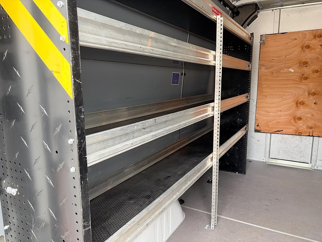 Mercedes-Benz Sprinter Cargo Van 1500 Standard Roof I4 144" RWD 2022