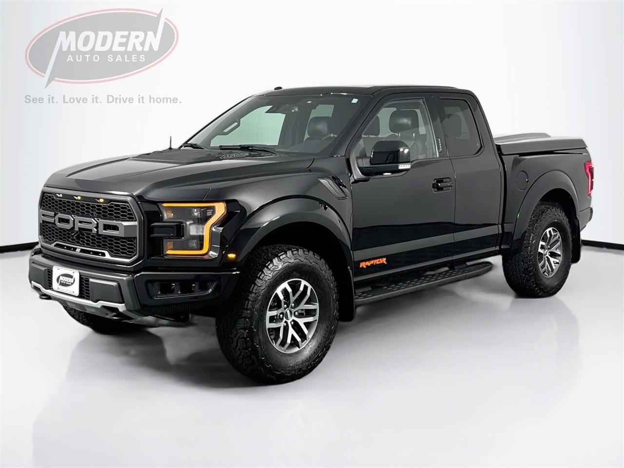 Ford F-150 Raptor 4WD SuperCab 5.5' Box 2017