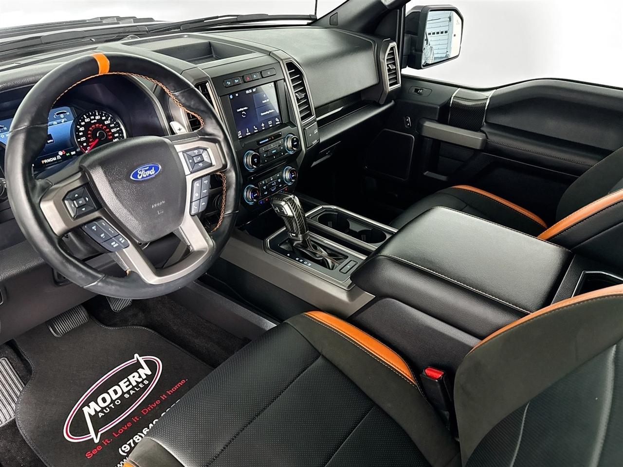Ford F-150 Raptor 4WD SuperCab 5.5' Box 2017