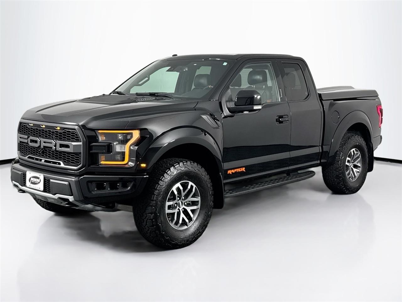 Ford F-150 Raptor 4WD SuperCab 5.5' Box 2017