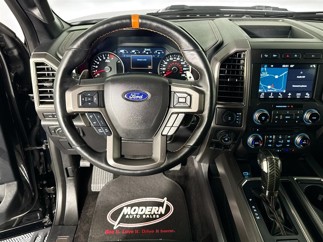 Ford F-150 Raptor 4WD SuperCab 5.5' Box 2017
