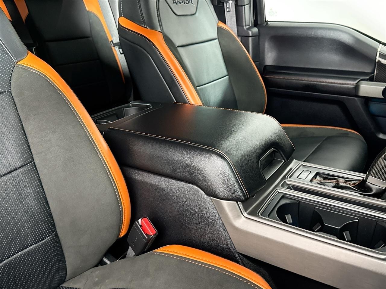 Ford F-150 Raptor 4WD SuperCab 5.5' Box 2017