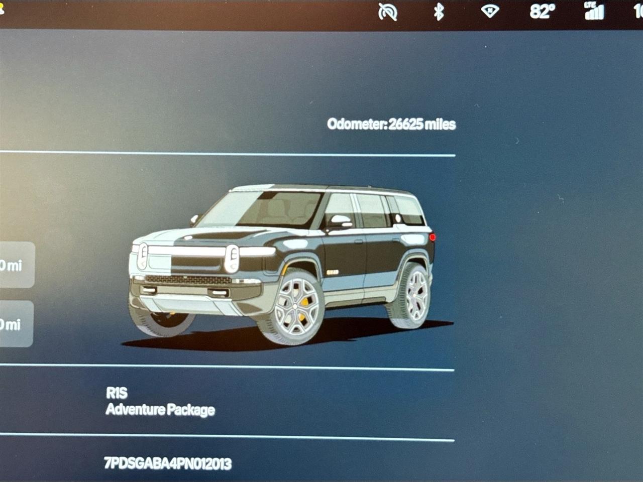 Rivian R1S Adventure Quad-Motor Large Pack 2023