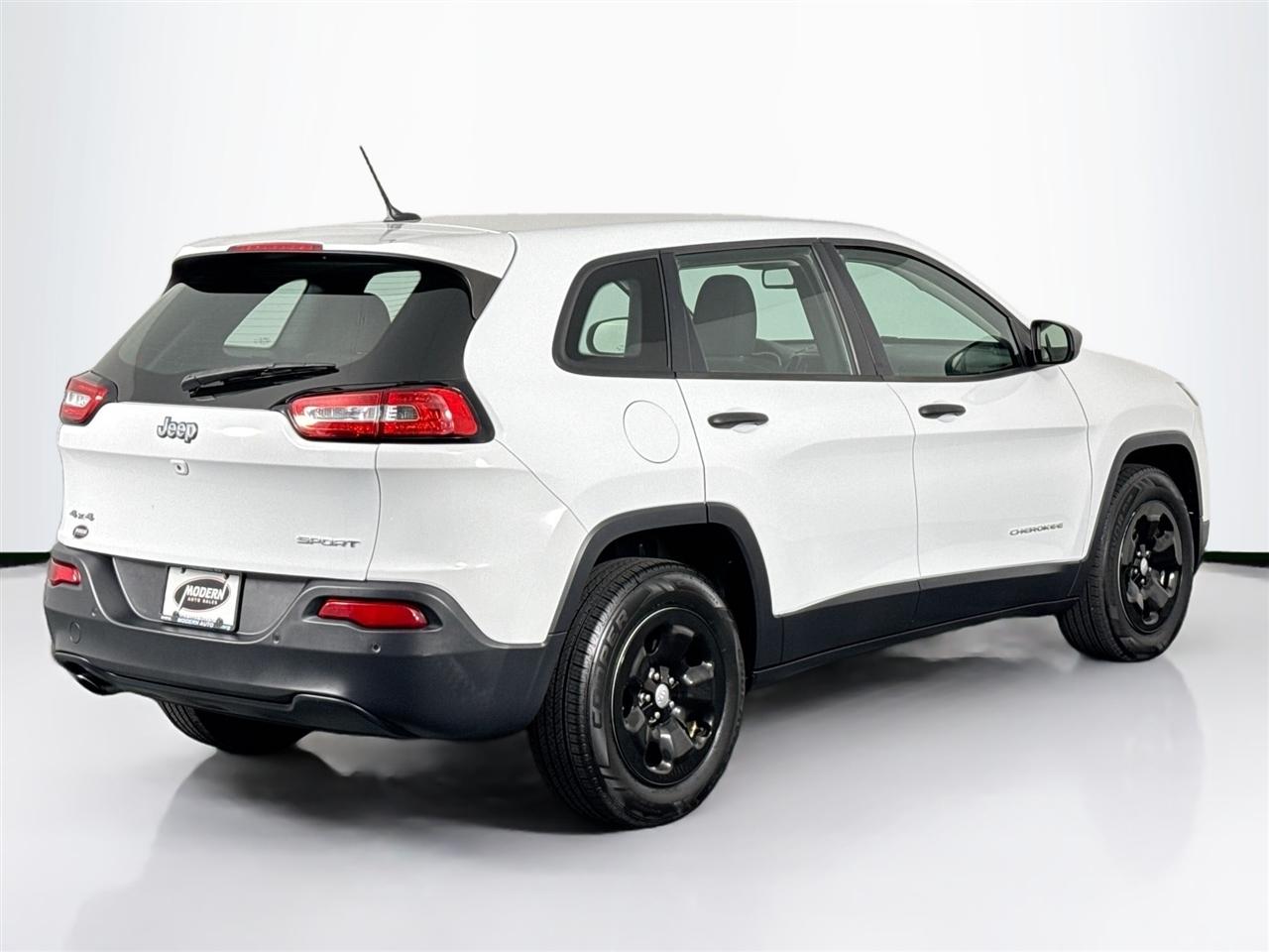 Jeep Cherokee 4WD 4dr Sport 2016