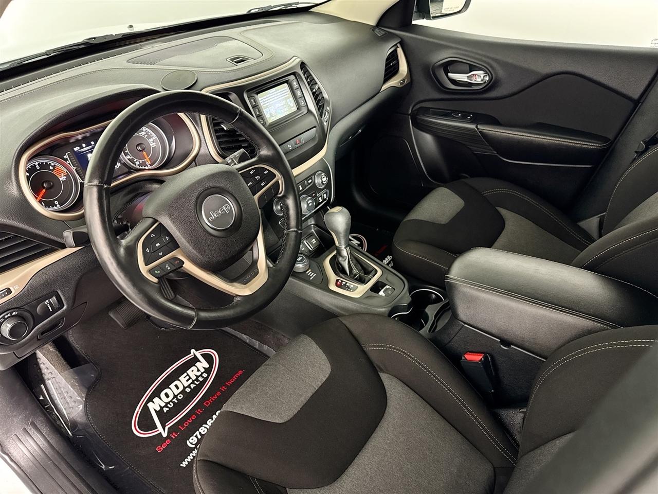 Jeep Cherokee 4WD 4dr Sport 2016