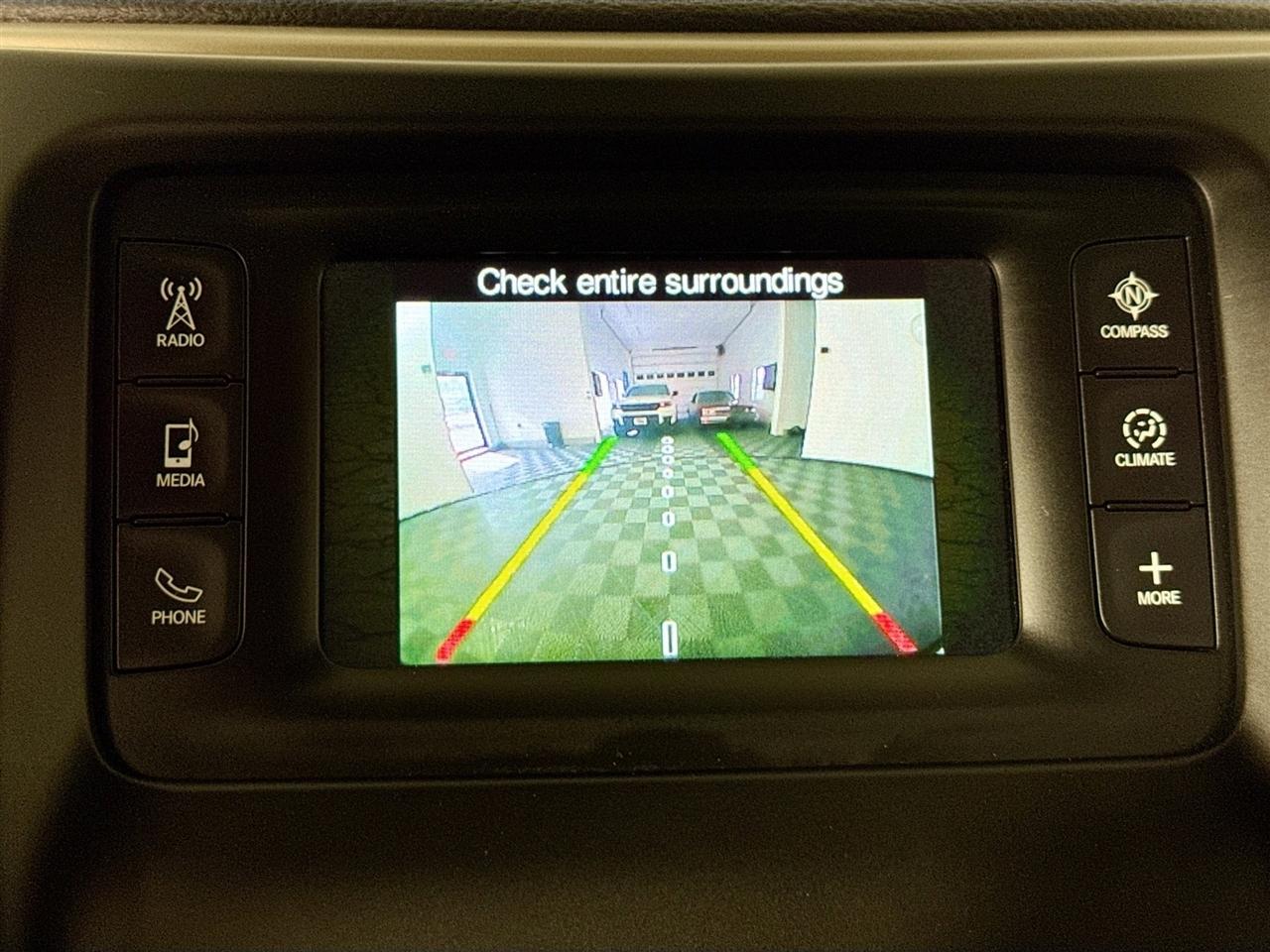 Jeep Cherokee 4WD 4dr Sport 2016