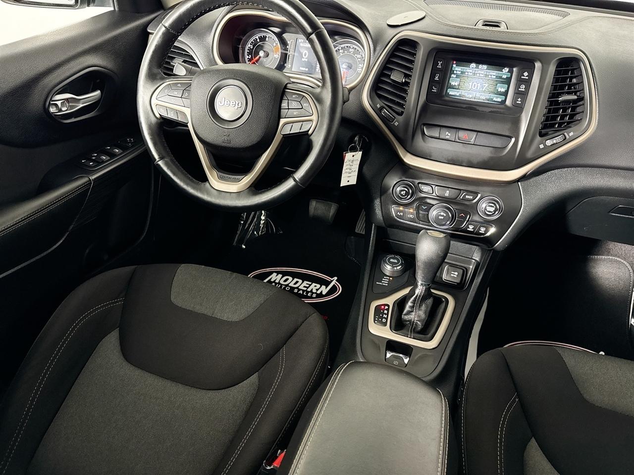 Jeep Cherokee 4WD 4dr Sport 2016