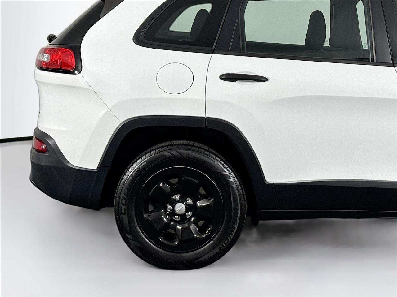 Jeep Cherokee 4WD 4dr Sport 2016