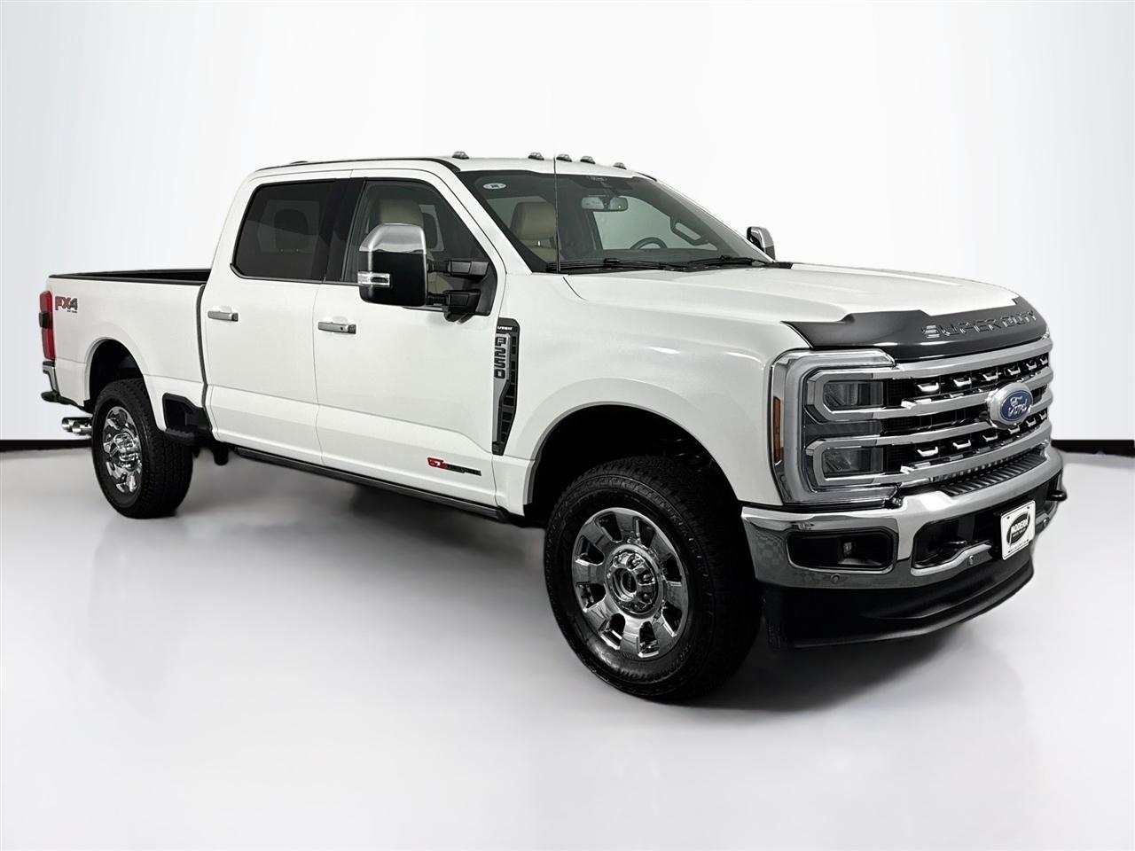 Ford Super Duty F-250 SRW King Ranch 4WD Crew Cab 8' Box 2025
