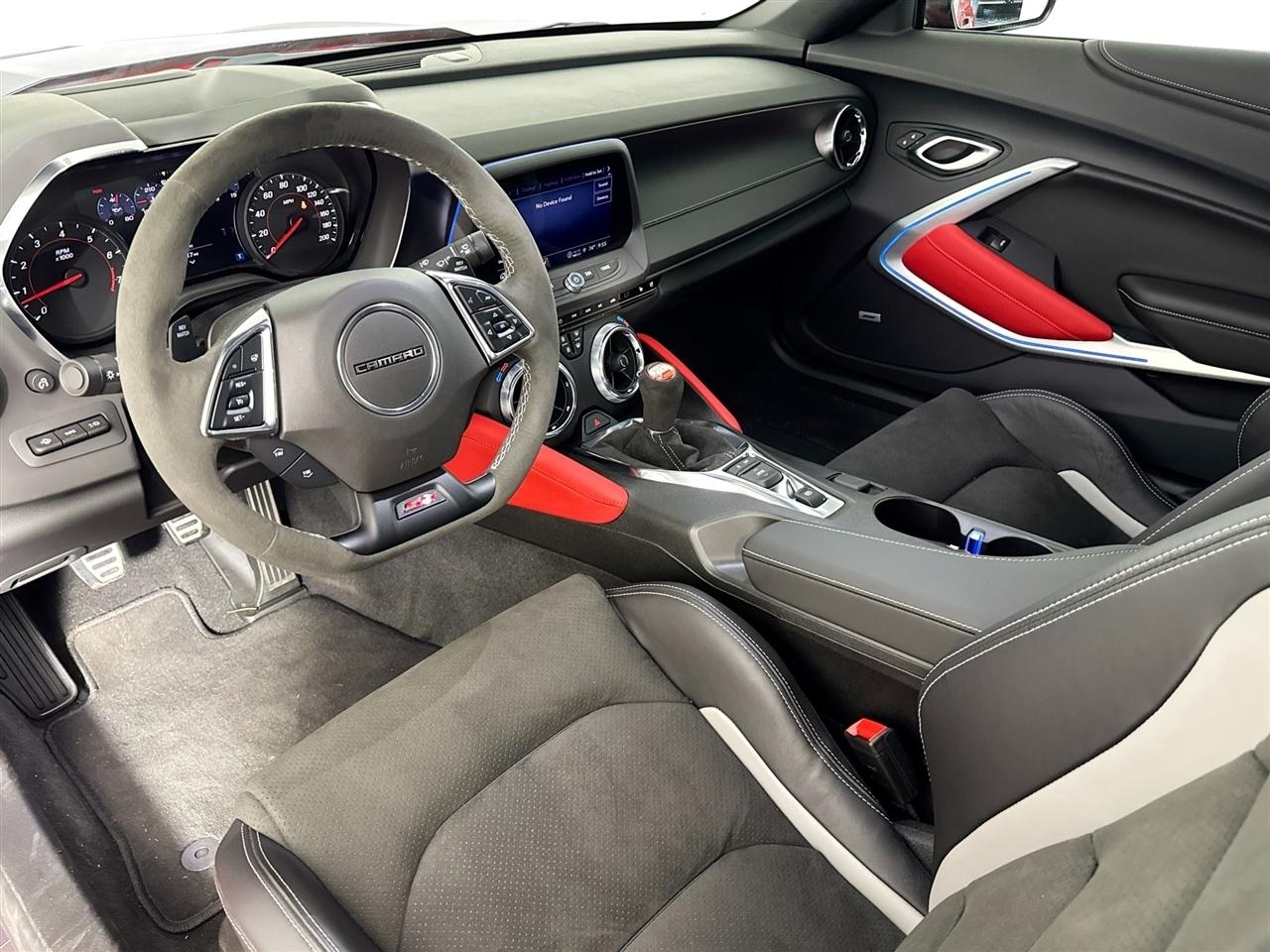 Chevrolet Camaro 2dr Cpe 2SS 2023