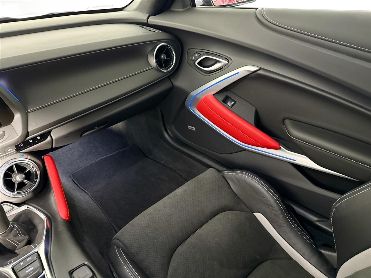 Chevrolet Camaro 2dr Cpe 2SS 2023