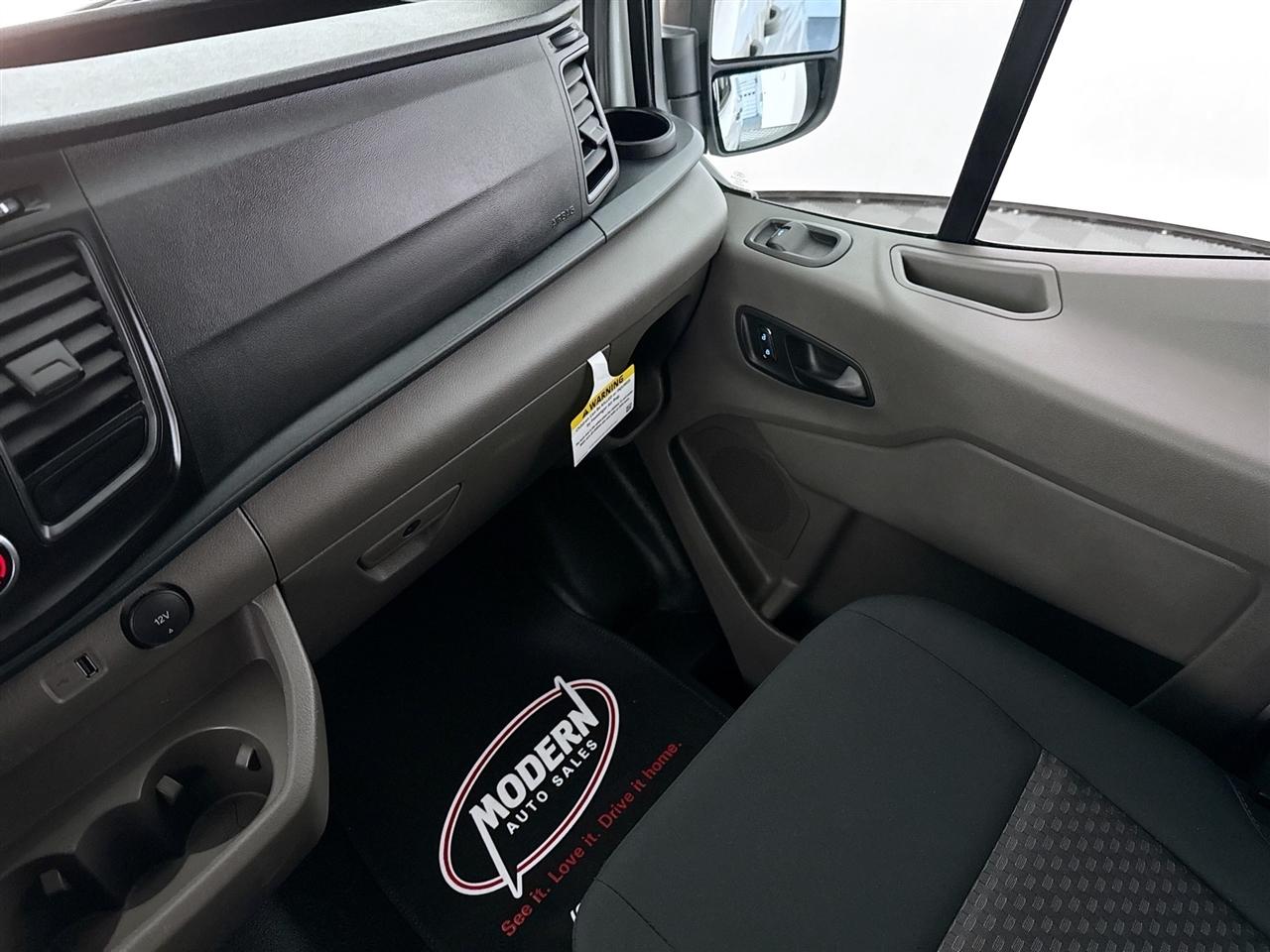 Ford Transit Cargo Van T-250 130" Low Rf 9070 GVWR RWD 2025