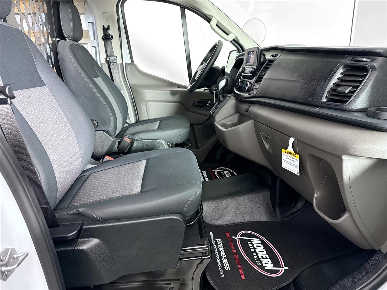 Ford Transit Cargo Van T-250 130" Low Rf 9070 GVWR RWD 2025