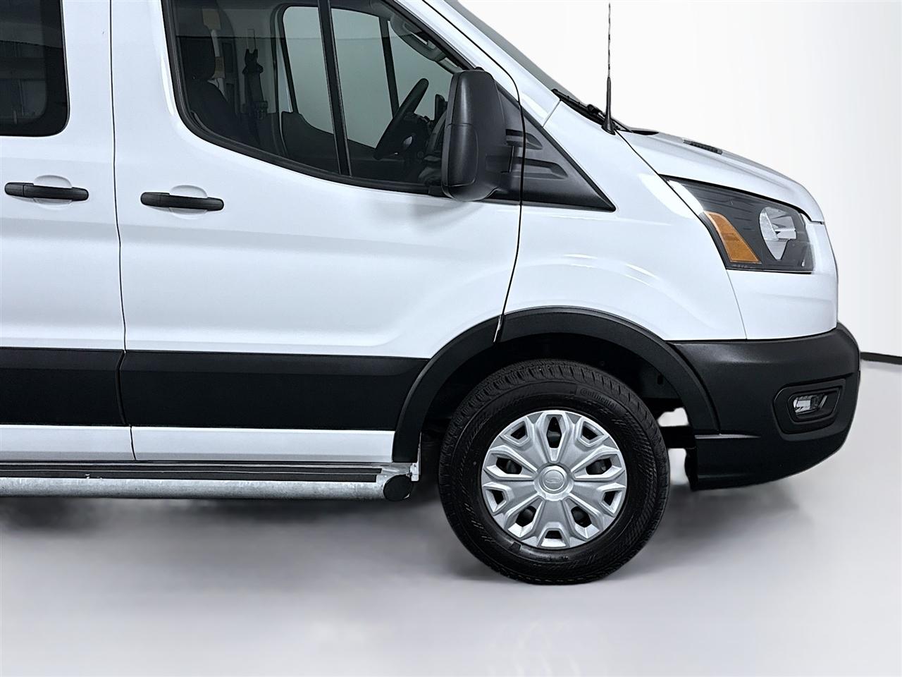 Ford Transit Cargo Van T-250 130" Low Rf 9070 GVWR RWD 2025