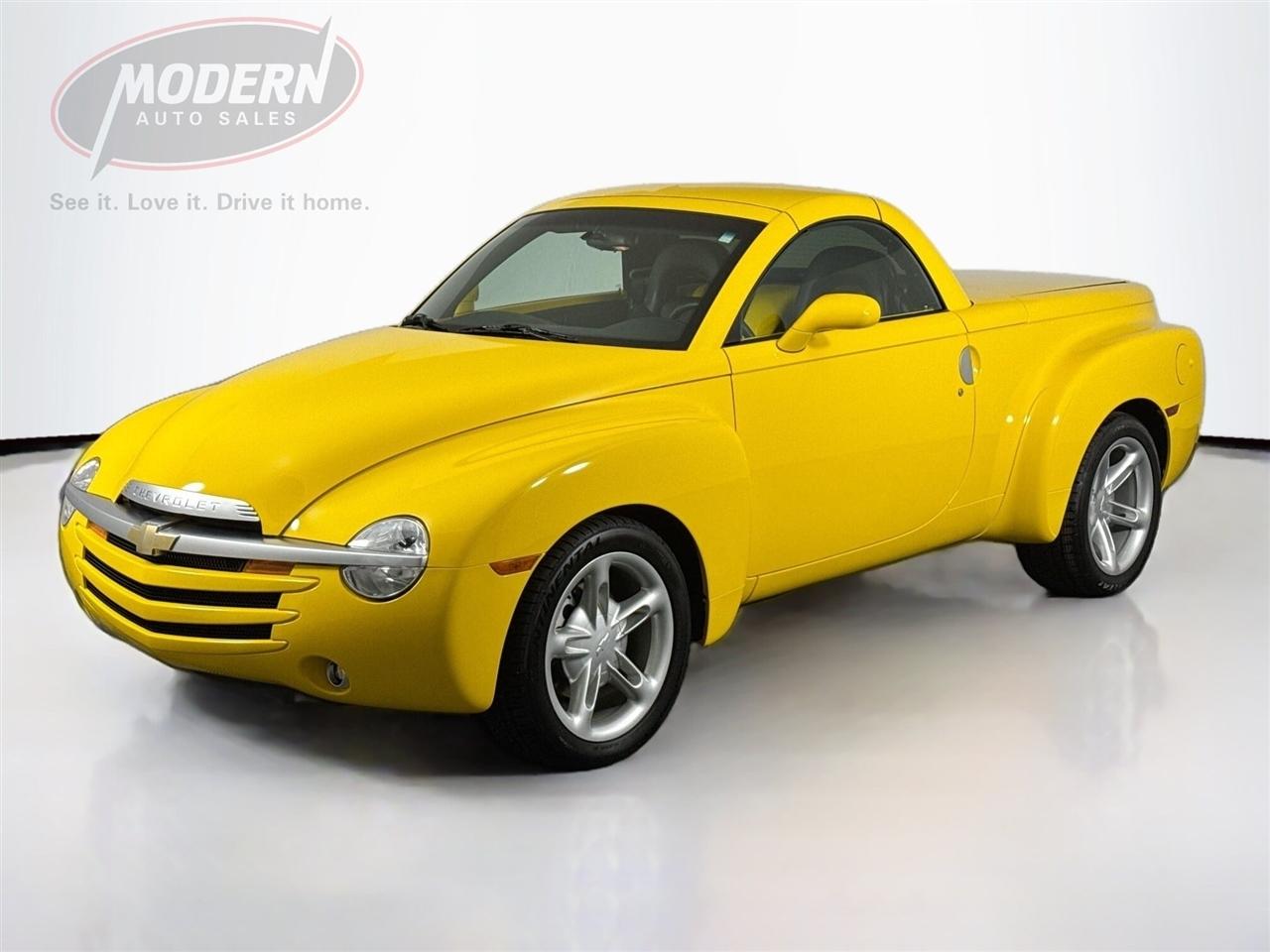 Chevrolet SSR Reg Cab 116.0" WB LS 2004